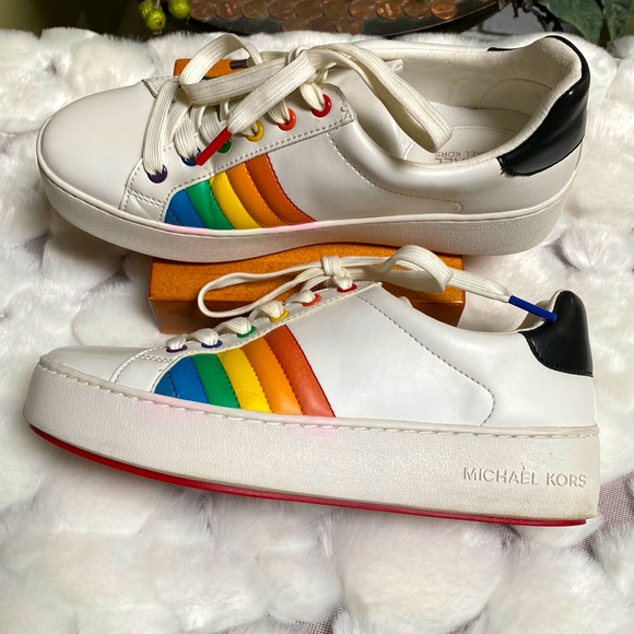 Michael KORS Poppy Laceup Rainbow Sneakers 🌈 - Picture 1 of 6